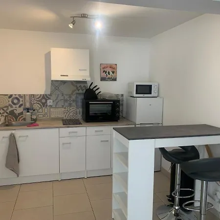 Apartament Village Avec Piscine *