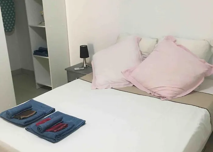 Village Avec Piscine Apartament *